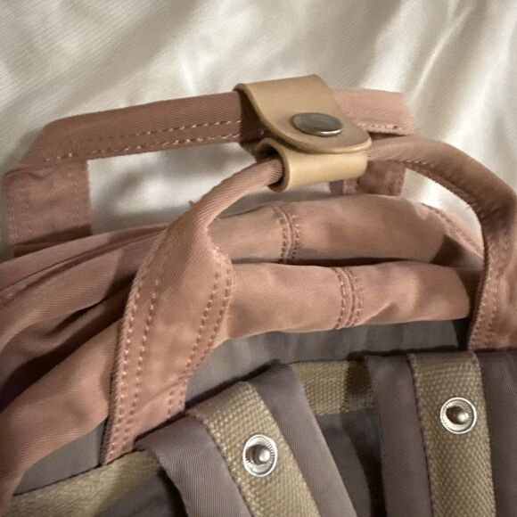 Seventeen London Camden M Backpack Dusty Rose Tan Adj Padded Straps Lightweight main image 4